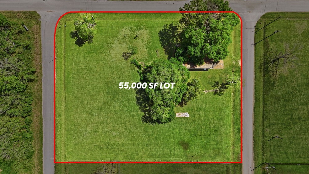 5212 Brookston St, Houston, TX for lease - Building Photo - Image 3 of 21