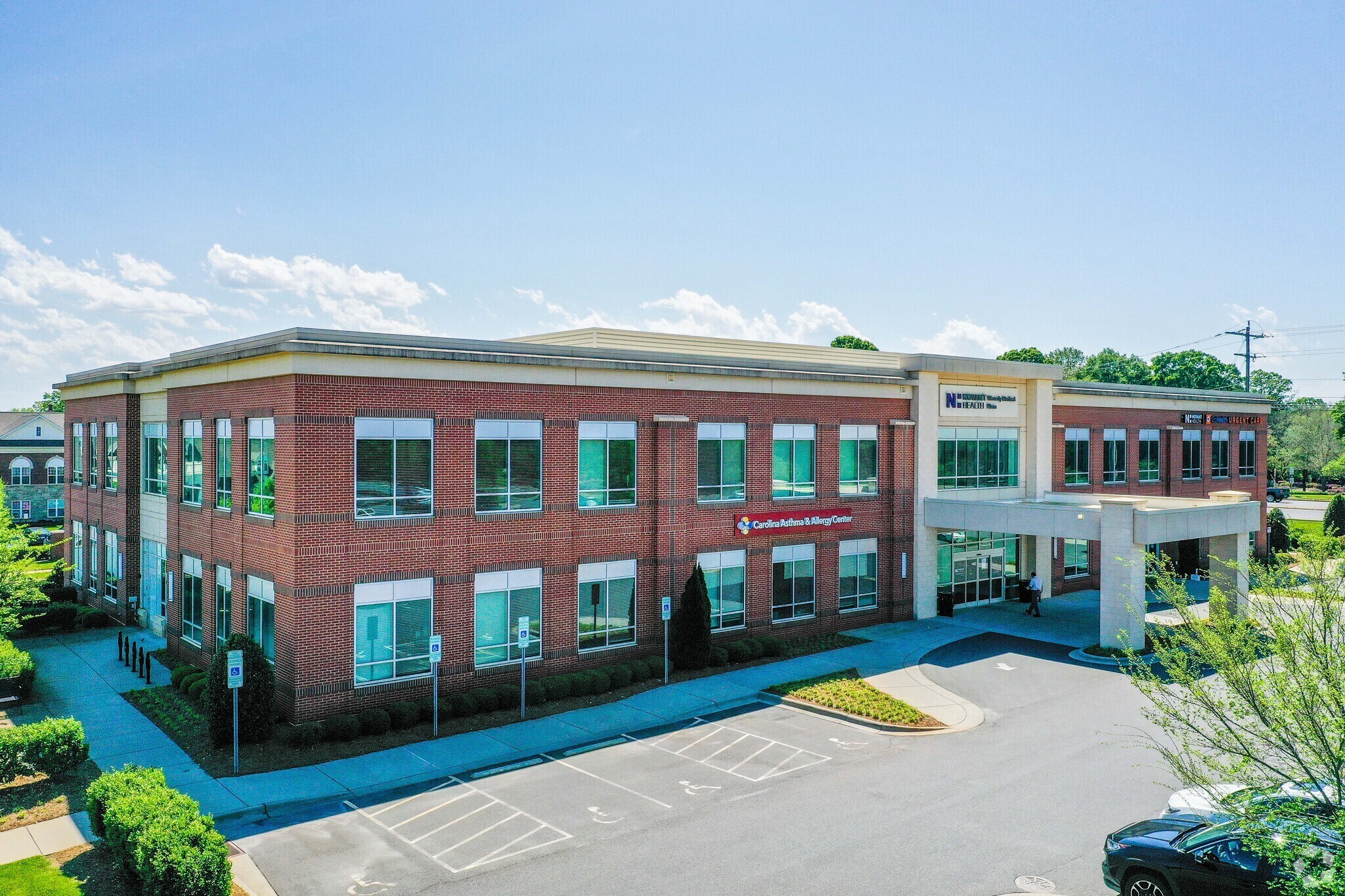 11840 Southmore Dr, Charlotte, NC for sale Primary Photo- Image 1 of 1