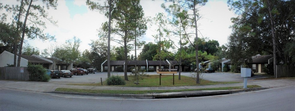 3557 SW 19th Ave, Gainesville, FL à vendre - Photo du bâtiment - Image 2 de 4