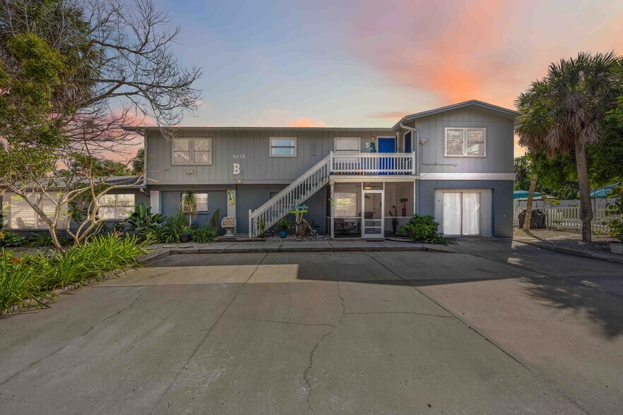 5075 N Beach Rd, Englewood, FL à vendre - Photo du bâtiment - Image 2 de 66