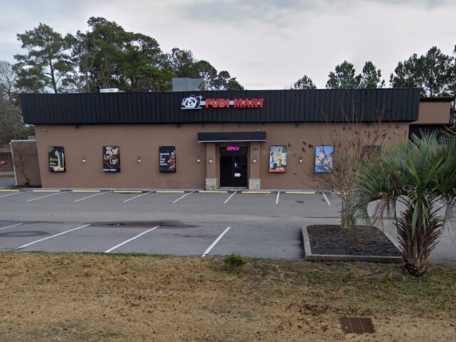 901 N Us-17 Hwy N, Surfside Beach, SC à vendre - Photo du bâtiment - Image 1 de 22