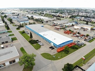 Plus de détails pour 7896 49 Ave, Red Deer, AB - Industriel à vendre