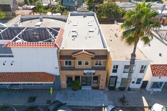 4741 Point Loma Ave, San Diego, CA à louer Photo du bâtiment- Image 2 de 11