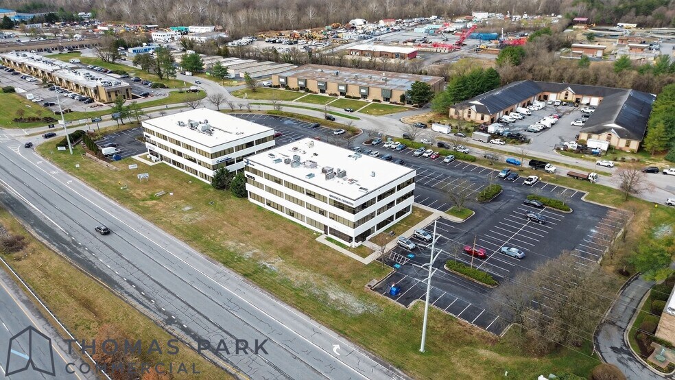 1655 Crofton Blvd, Crofton, MD à louer - Photo du bâtiment - Image 1 de 15