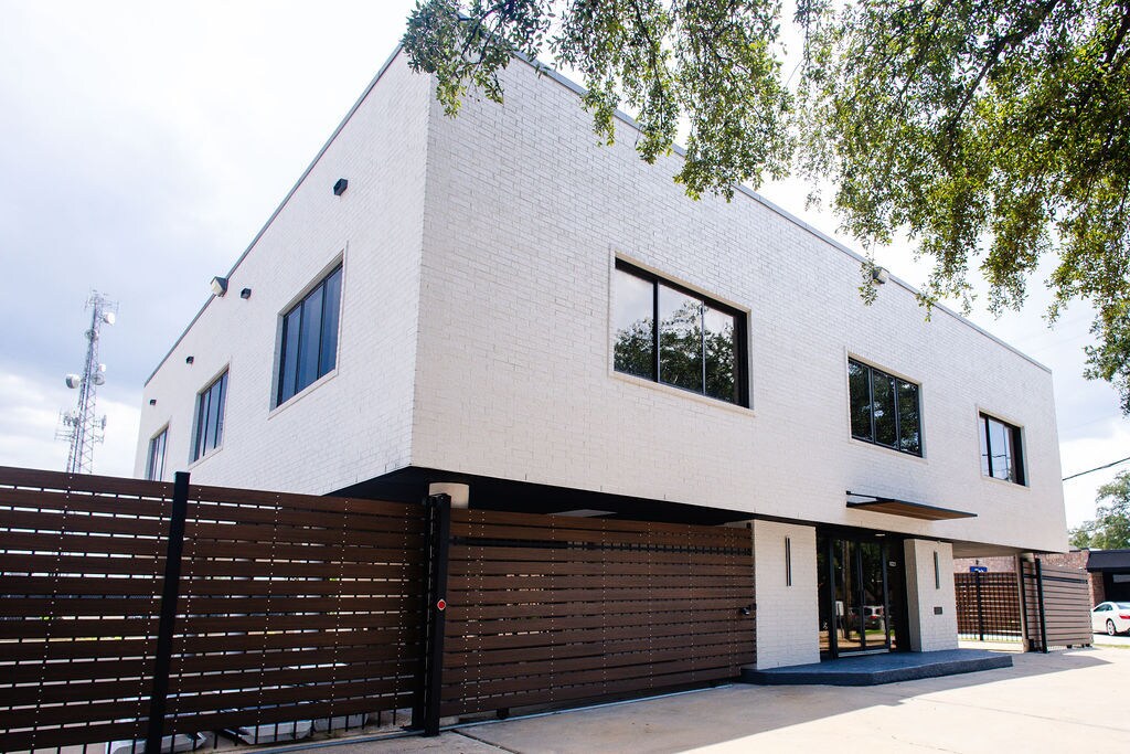 8225 Westglen Dr, Houston, TX à vendre Photo du bâtiment- Image 1 de 57