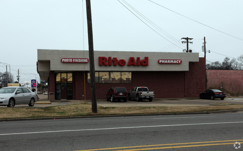 3206 15th St, Tuscaloosa, AL for lease - Primary Photo - Image 2 of 5