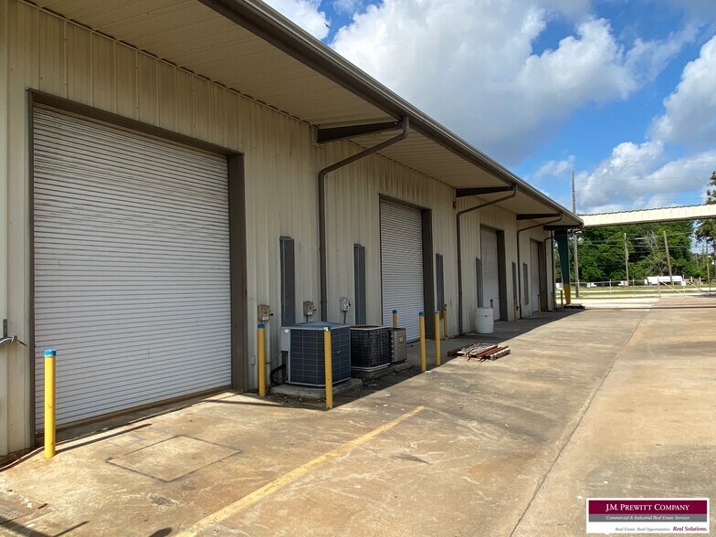 301 Ml King Jr Pky, Beaumont, TX à vendre - Photo du bâtiment - Image 2 de 4