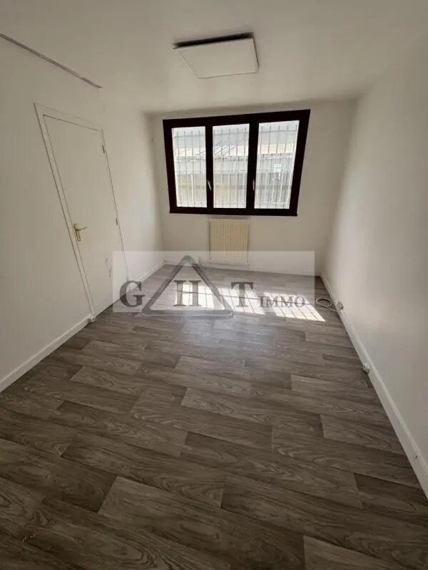 Bureau dans Wissous à louer Photo intérieure- Image 1 de 7