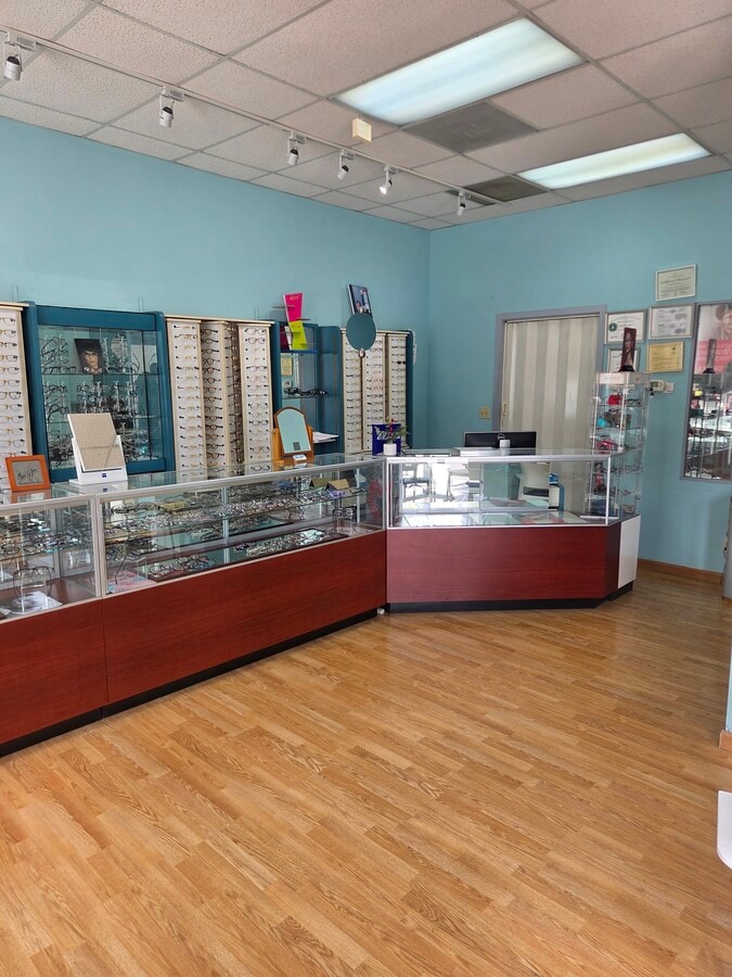 2186 Geary Blvd, San Francisco, CA 94115 - Unit 102 - - Interior Photo - Image 2 of 10