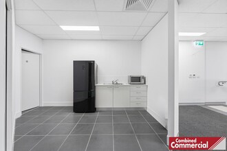 24 Saggart Field Rd, Minto for lease Interior Photo- Image 2 of 5