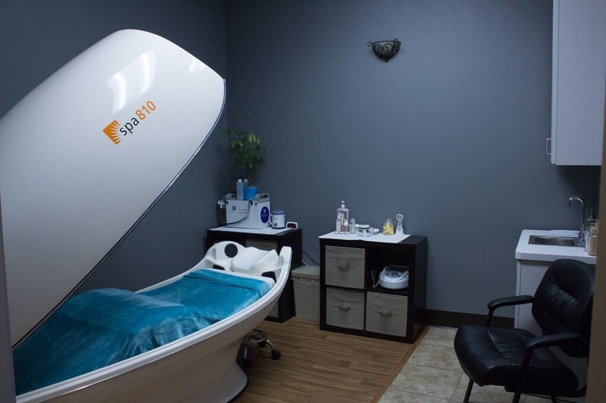 34 N Valle Verde Dr, Henderson, NV à louer - Photo intérieure - Image 3 de 7