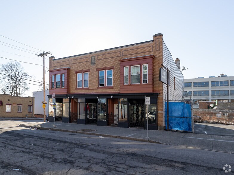 92-96 Lexington Ave, Albany, NY for lease - Building Photo - Image 2 of 2