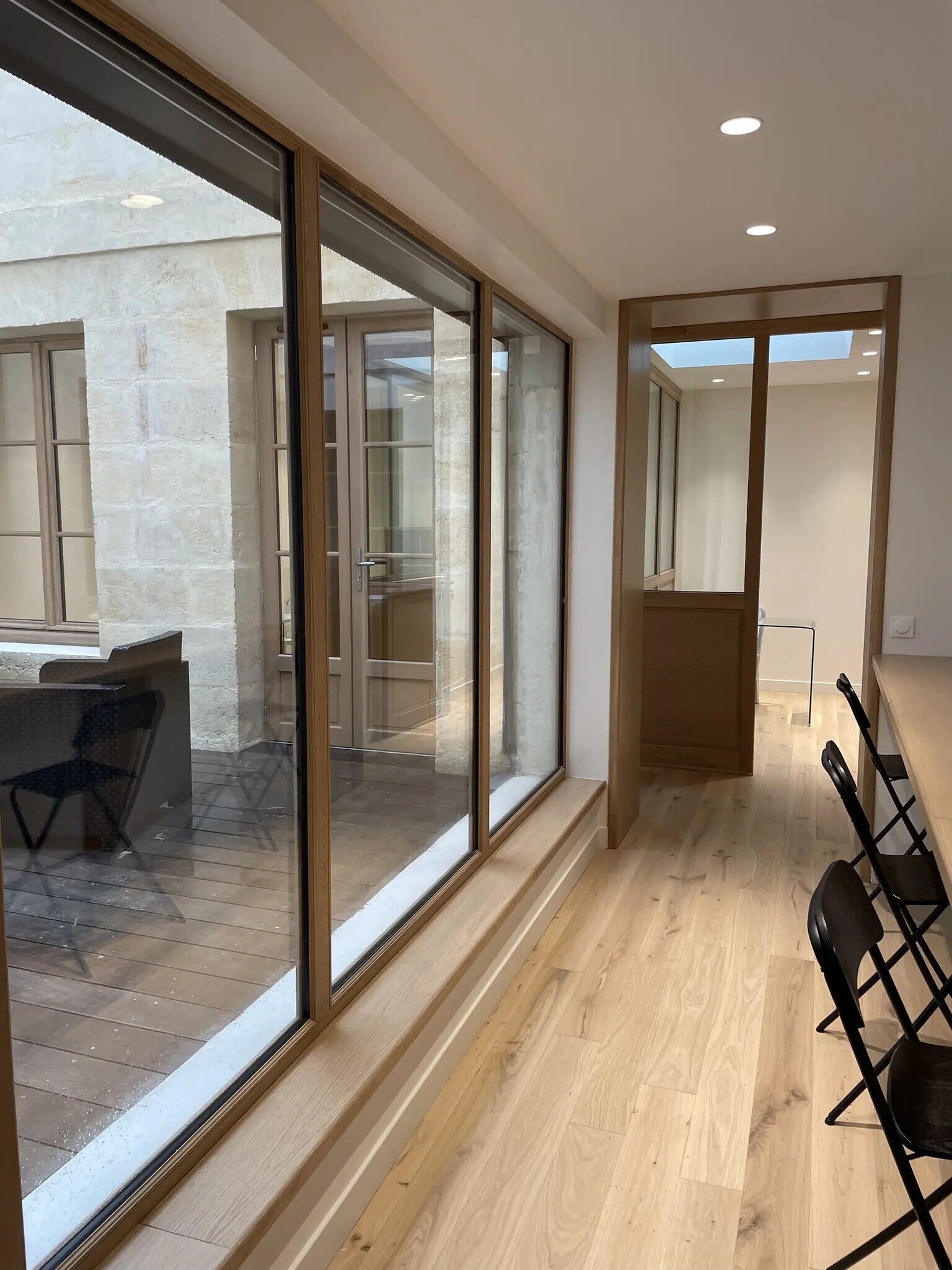 Bureau dans Bordeaux à louer Photo intérieure- Image 1 de 10