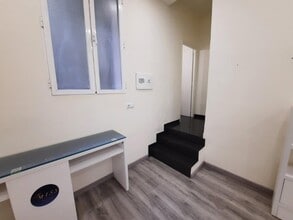 Calle de Fernán González, 64, Madrid, Madrid for lease Interior Photo- Image 2 of 4