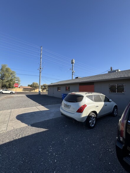 17648 N 32nd St, Phoenix, AZ à vendre - Photo du bâtiment - Image 3 de 10