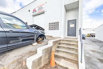 4139-4153 Amos Ave, Baltimore, MD à louer Photo du bâtiment- Image 1 de 5