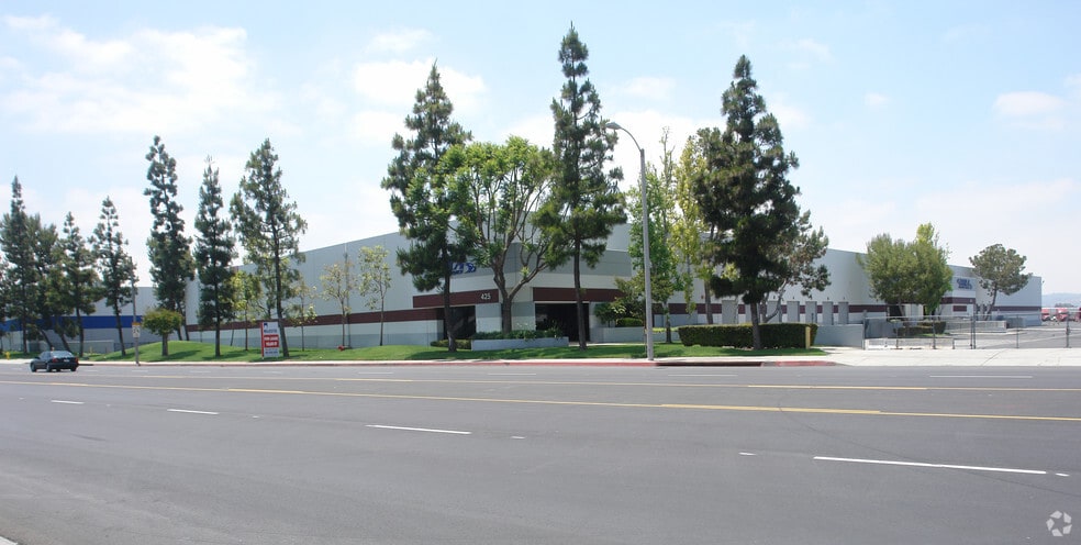 425-455 S Lemon Ave, City Of Industry, CA for lease - Primary Photo - Image 1 of 2