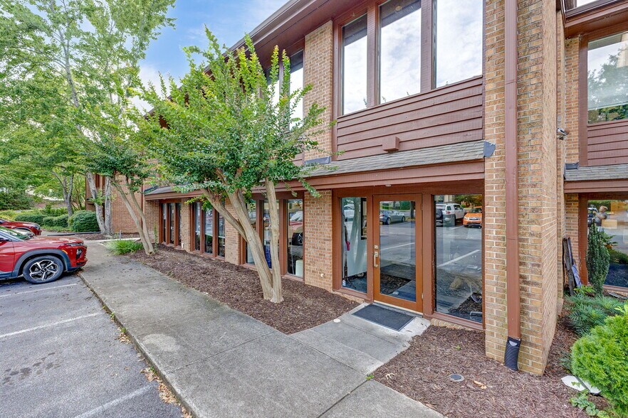 310 Mills Ave, Greenville, SC for sale - Building Photo - Image 2 of 16