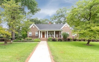 Plus de détails pour 173 S Lee St, Forsyth, GA - Médical à louer