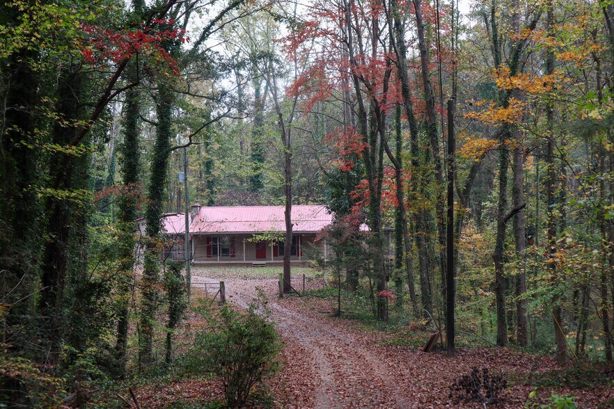 618 Old Doss Dr, Canton, GA à vendre - Photo du bâtiment - Image 2 de 54