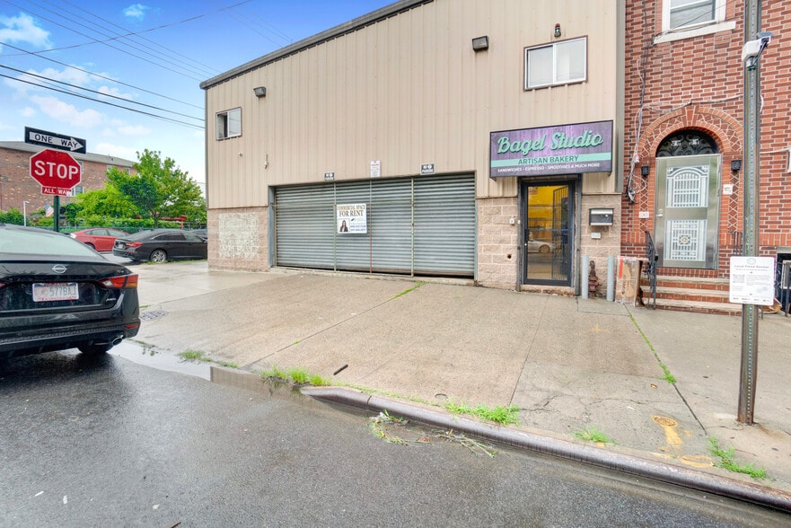 49 Bay 49Th St, Brooklyn, NY for lease - Building Photo - Image 3 of 23