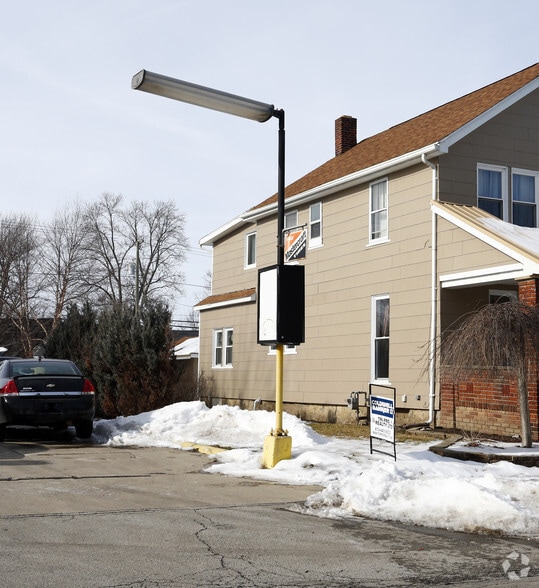 130 Melmore St, Tiffin, OH for sale - Building Photo - Image 2 of 27