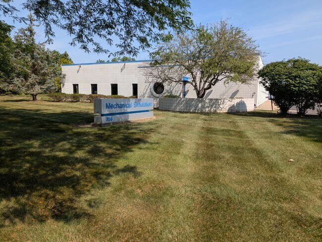 Plus de détails pour 745-755 Phoenix Dr, Ann Arbor, MI - Local d'activités à louer