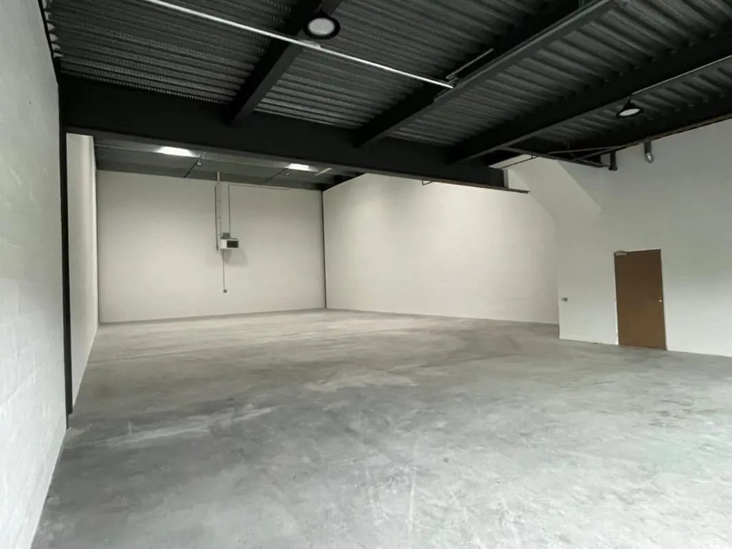 24 Avenue Paul Maintenant, Corbeil-Essonnes for lease Interior Photo- Image 1 of 7