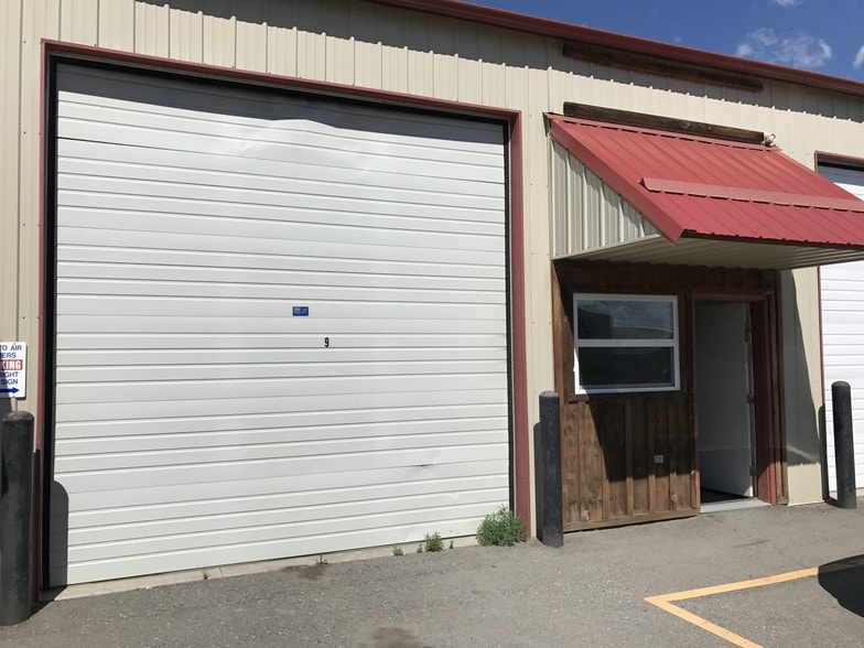1270 Lockwood Rd, Billings, MT à louer - Photo du bâtiment - Image 2 de 4