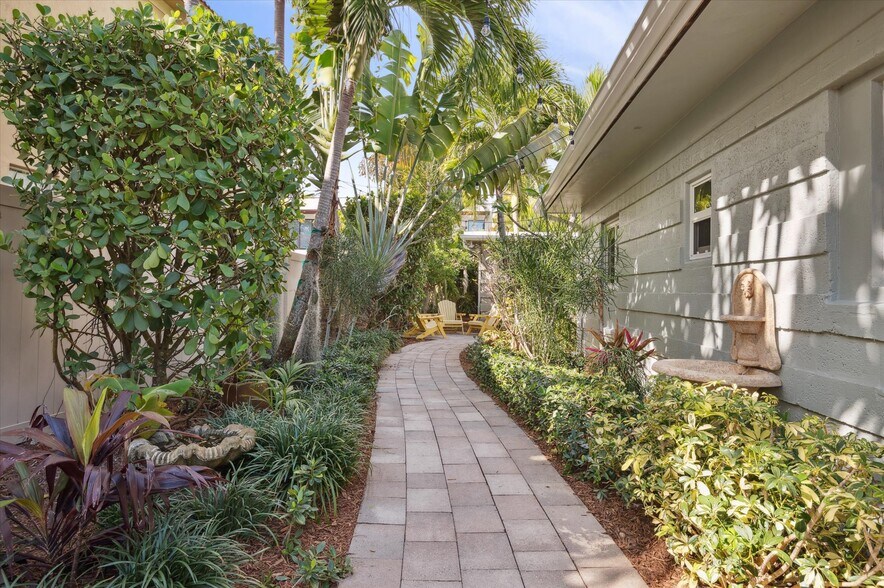 1123 NE 14th Ave, Fort Lauderdale, FL à vendre - Photo du bâtiment - Image 3 de 39
