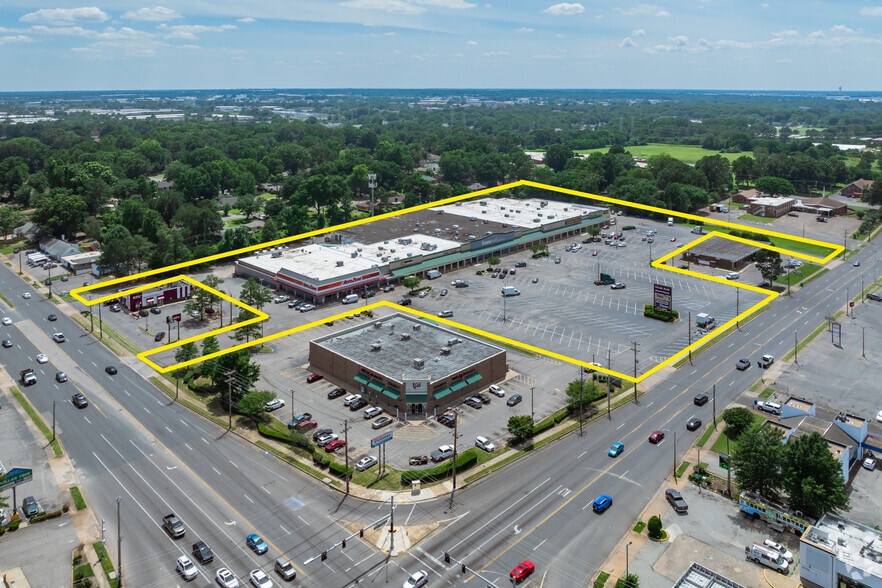 4651-4701 Knight Arnold Rd, Memphis, TN à vendre - Aérien - Image 1 de 12