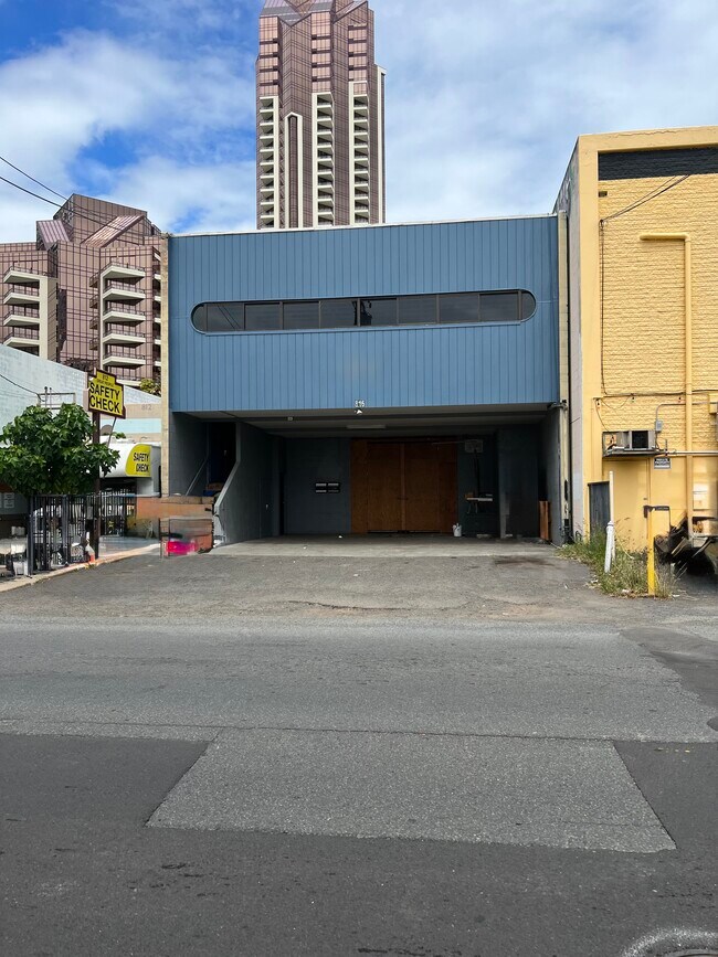 Plus de détails pour 816 Queen St, Honolulu, HI - Industriel à louer