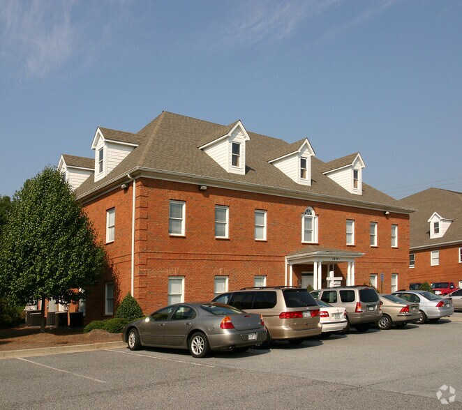 5425 Sugarloaf Pky, Lawrenceville, GA à louer - Photo du bâtiment - Image 2 de 14