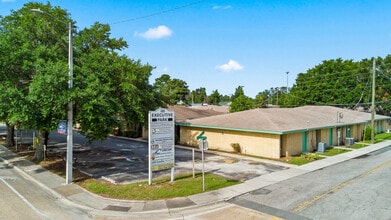 260 S Marion Ave, Lake City, FL à louer Photo intérieure- Image 2 de 14