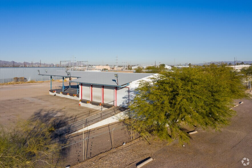 2455 N Fairview Ave, Tucson, AZ à louer - Photo du bâtiment - Image 3 de 4