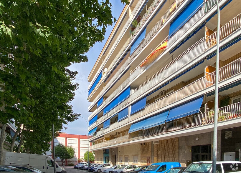 Calle Loeches, 3, Alcalá de Henares, Madrid for sale - Building Photo - Image 1 of 1