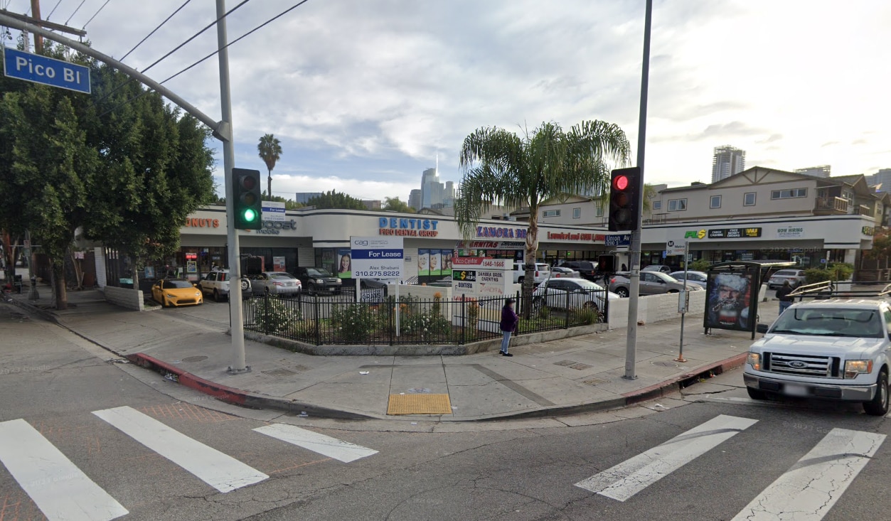 1545-1563 W Pico Blvd, Los Angeles, CA à louer Photo du bâtiment- Image 1 de 7