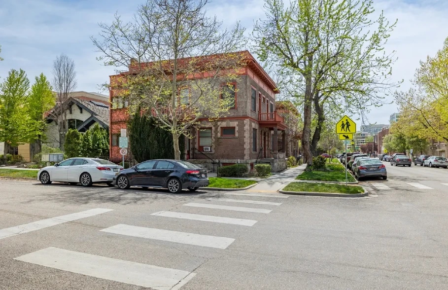 654 N 9th St, Boise, ID for lease - Building Photo - Image 2 of 12