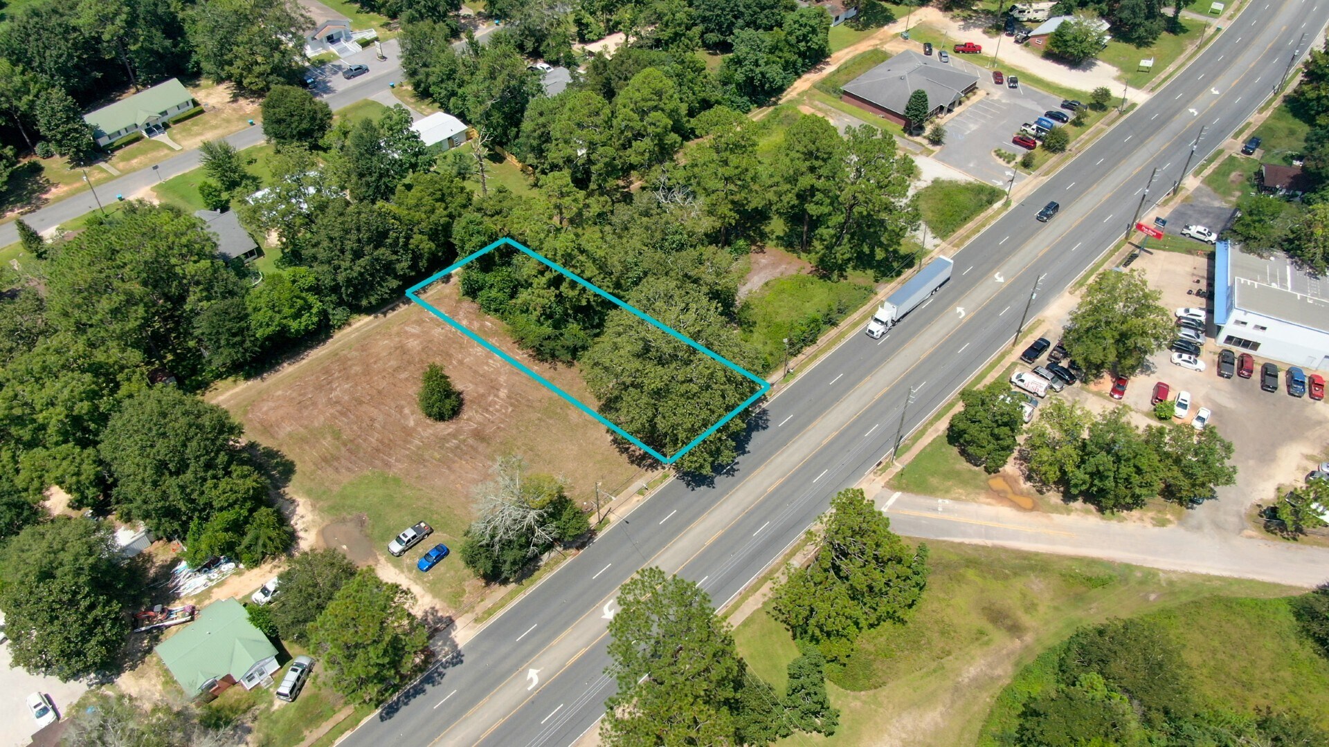 850 N Ferdon Blvd, Crestview, FL à vendre Aérien- Image 1 de 5