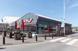 Plus de détails pour Marina Way, Brighton - Commerce de détail à louer