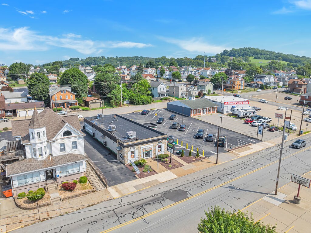 472 Adams St, Rochester, PA for sale Primary Photo- Image 1 of 31