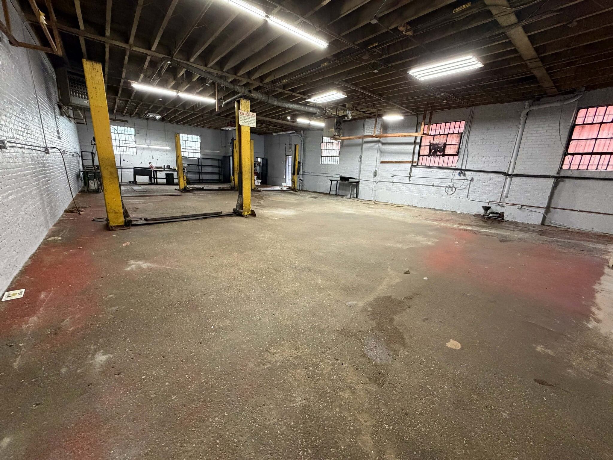 984 Myrtle Ave, Brooklyn, NY for lease Interior Photo- Image 1 of 5