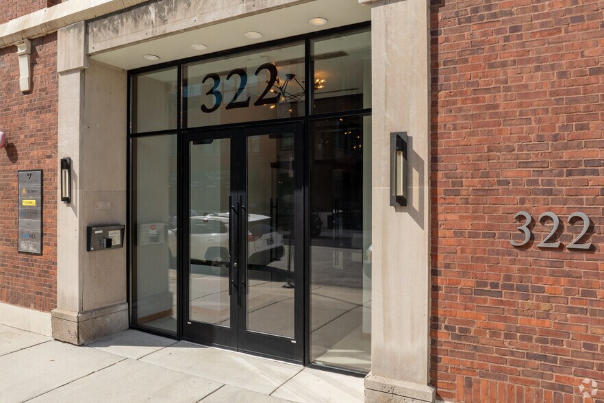 322 S Green St, Chicago, IL à louer - Photo du bâtiment - Image 3 de 10