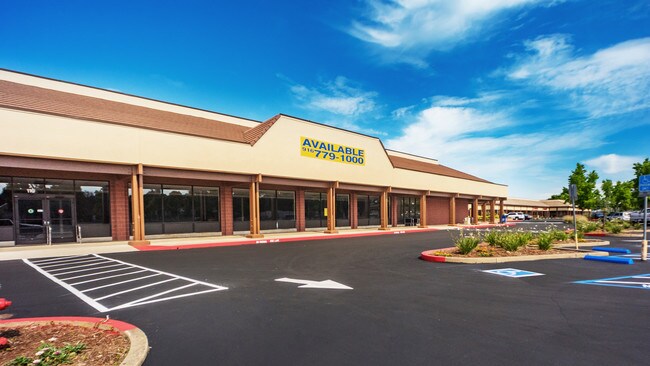 Plus de détails pour 110-192 Hartnell Ave, Redding, CA - Commerce de détail à louer