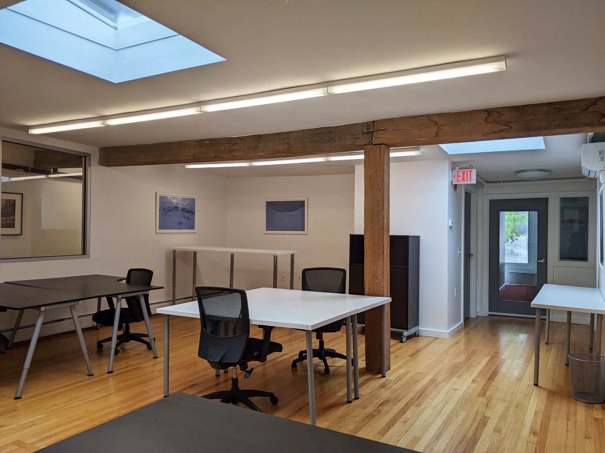 9 1/2 Market St, Northampton, MA for lease Interior Photo- Image 1 of 8