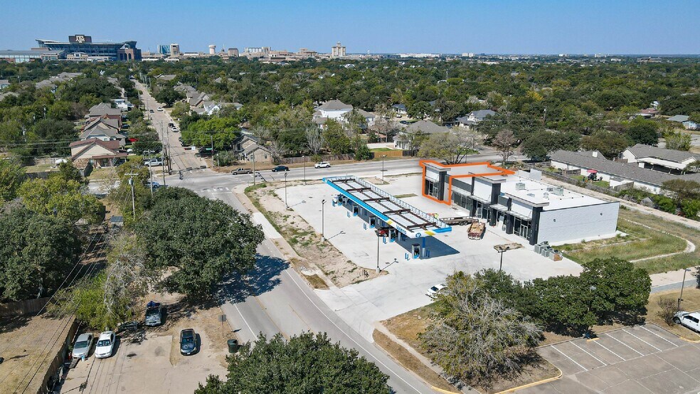 1103 Welsh Ave, College Station, TX à louer - Photo principale - Image 1 de 8