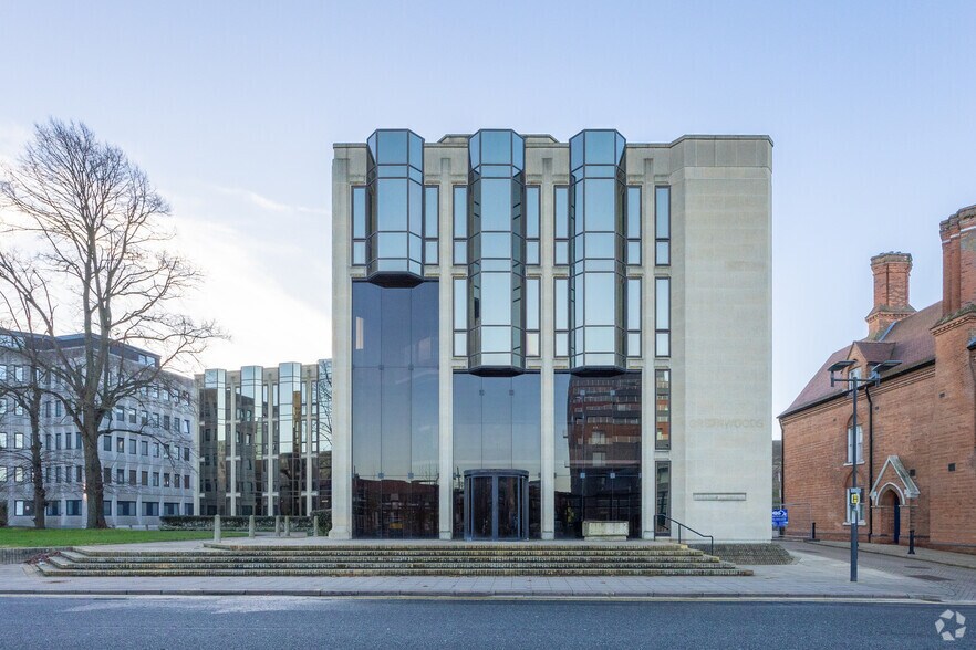 Northminster, Peterborough à vendre - Photo du bâtiment - Image 3 de 3