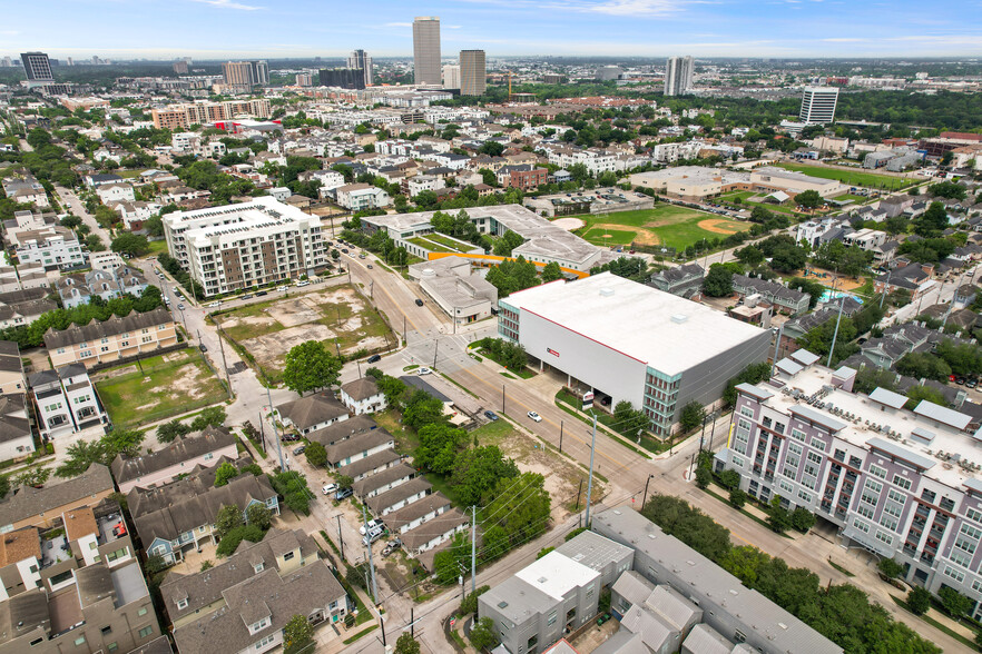 1709 Genesee St, Houston, TX for sale - Aerial - Image 3 of 8