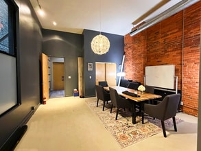 15-19 E Gay St, Columbus, OH à louer Photo intérieure- Image 2 de 2