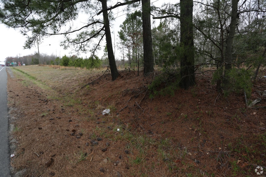 0 James Madison Highway, King George, VA à vendre - Photo principale - Image 1 de 3